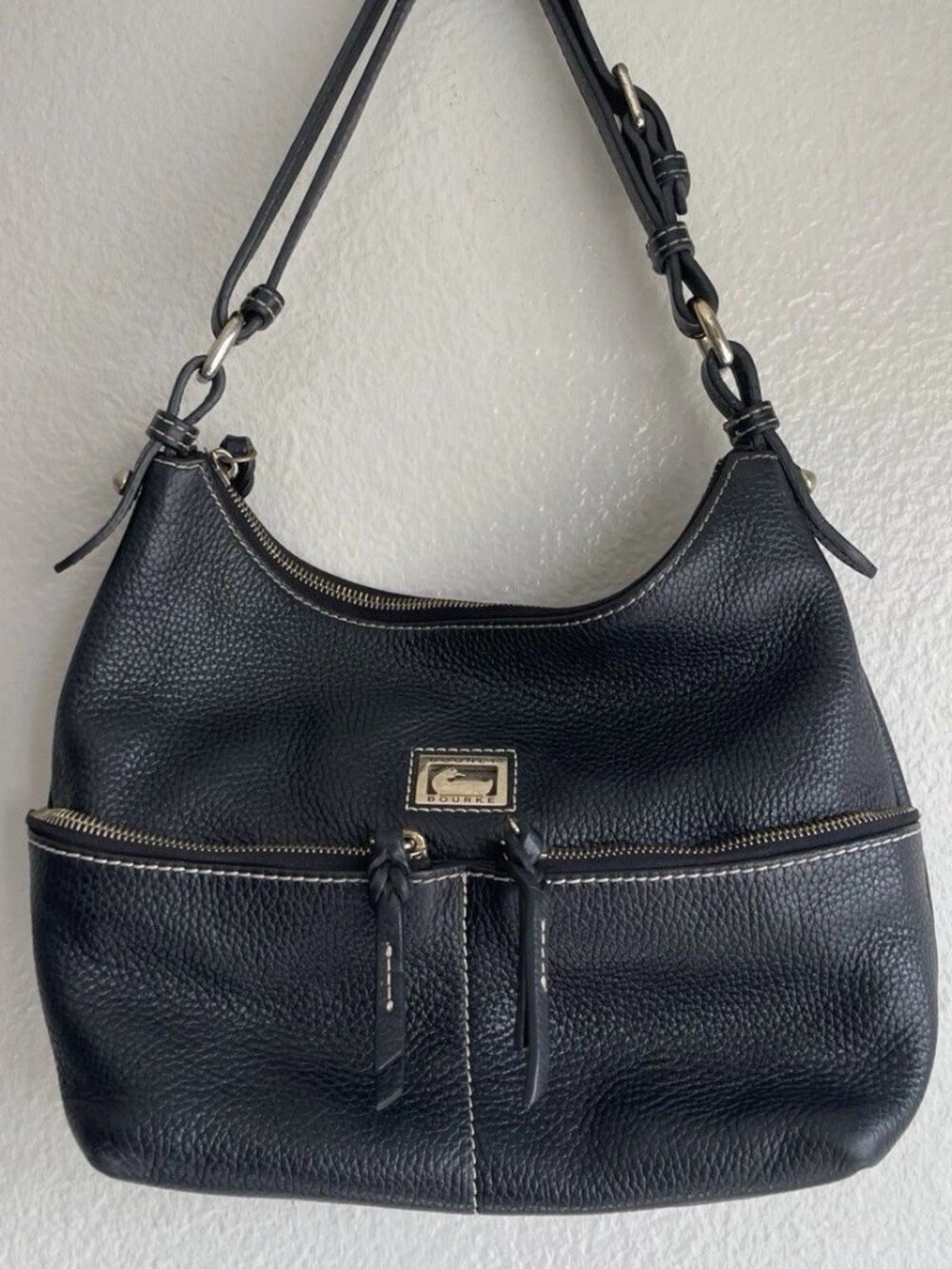 Dooney  & Bourke Pebble Grain Classic Black Leather Hobo Handbag Adjustable